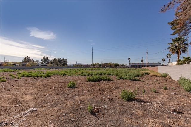 3842 East Patrick Lane, Las Vegas, NV 89120