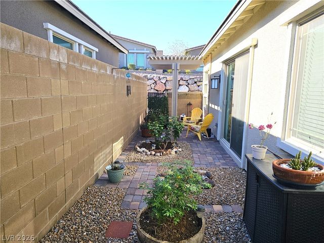 921 Mayfield Manor Lane, Las Vegas, NV 89138