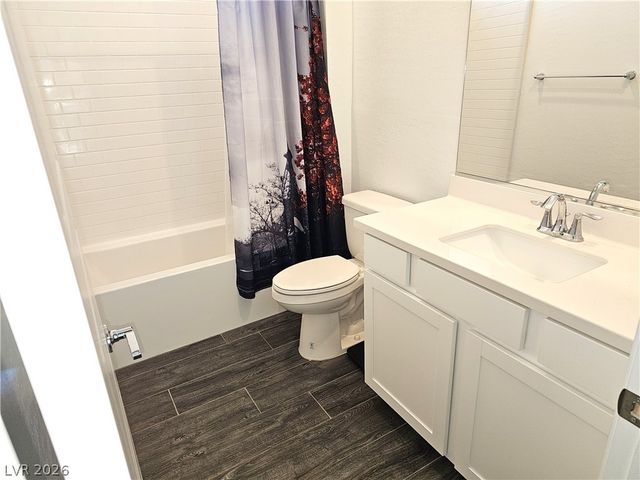 921 Mayfield Manor Lane, Las Vegas, NV 89138