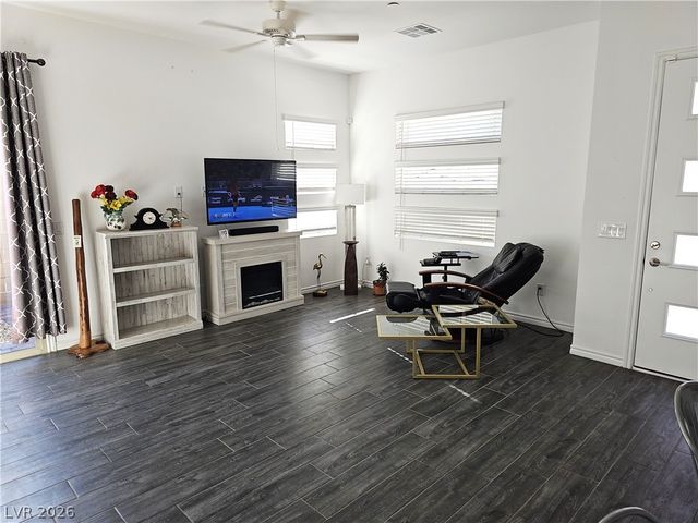 921 Mayfield Manor Lane, Las Vegas, NV 89138