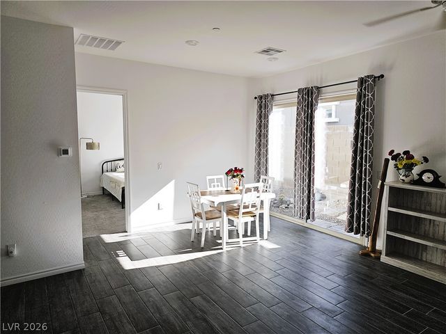 921 Mayfield Manor Lane, Las Vegas, NV 89138