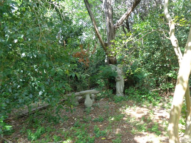 261 County Road 1766, Clifton, TX 76634