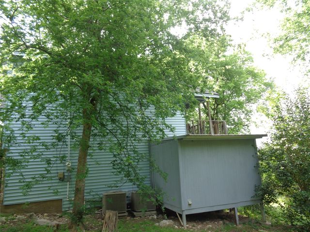 261 County Road 1766, Clifton, TX 76634