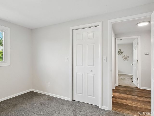 50 Carriage Park, West Seneca, NY 14224