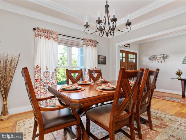 140 WHISTLEWOOD LN, Winchester, VA 22602