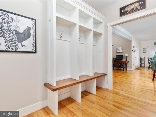 140 WHISTLEWOOD LN, Winchester, VA 22602