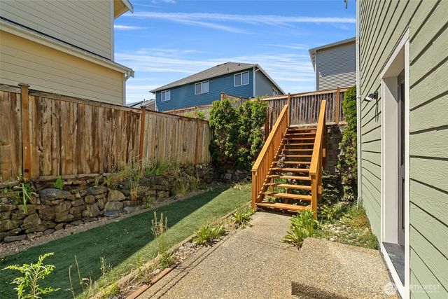 17112 139th Ave Ct E, Puyallup, WA 98374