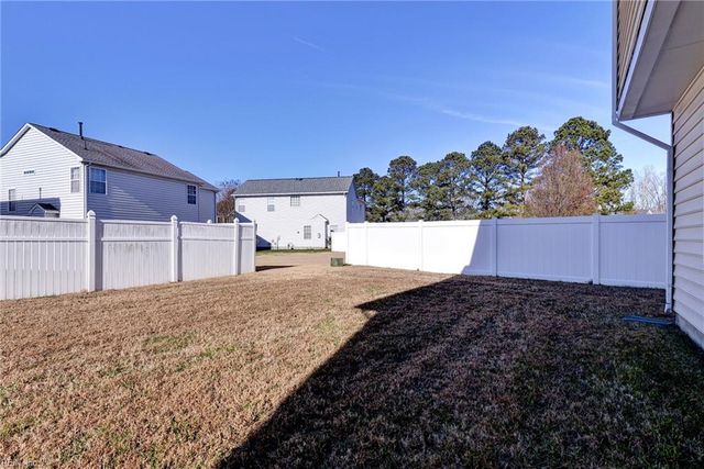 3004 Doncaster DR, Suffolk, VA 23435