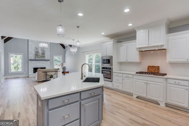 109 Slate Drive, Buford, GA 30518