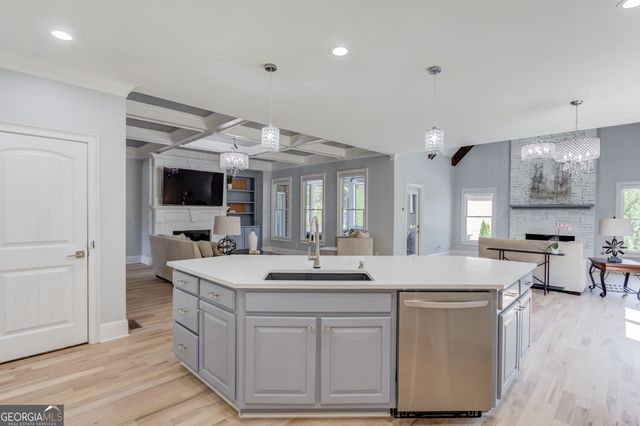 109 Slate Drive, Buford, GA 30518