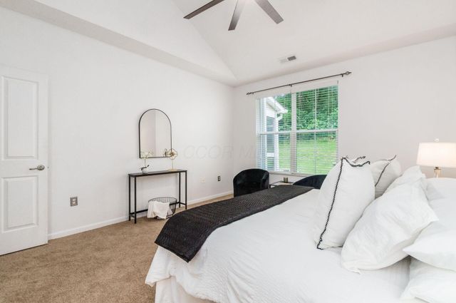 374 Westgreen Lane, Westerville, OH 43082