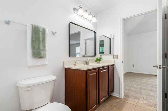 374 Westgreen Lane, Westerville, OH 43082