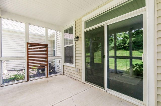 374 Westgreen Lane, Westerville, OH 43082