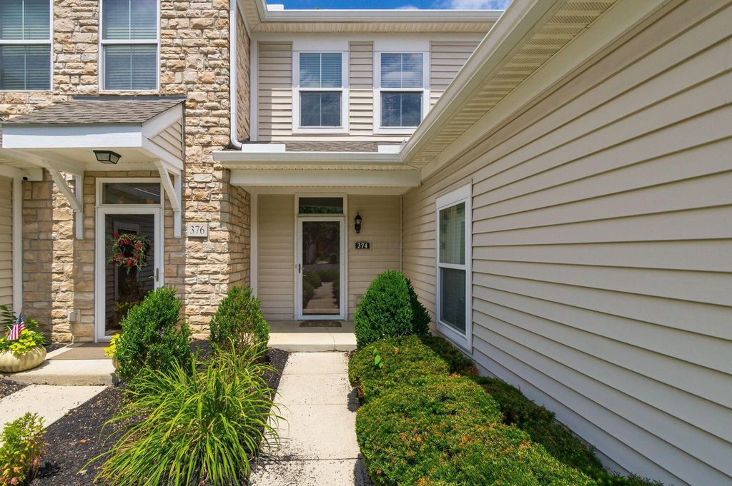 374 Westgreen Lane, Westerville, OH 43082
