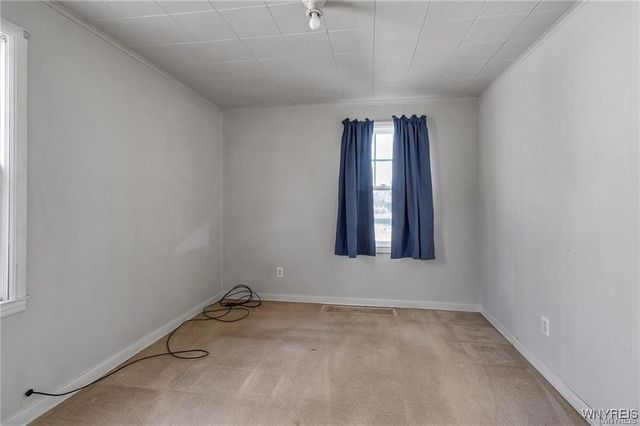 5406 Mayle Court, Niagara, NY 14305