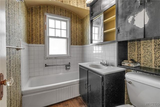 5406 Mayle Court, Niagara, NY 14305