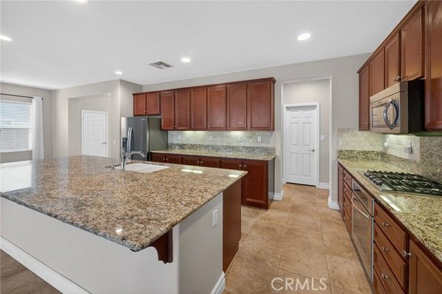 36461 Gambrel Gate Lane, Winchester, CA 92596