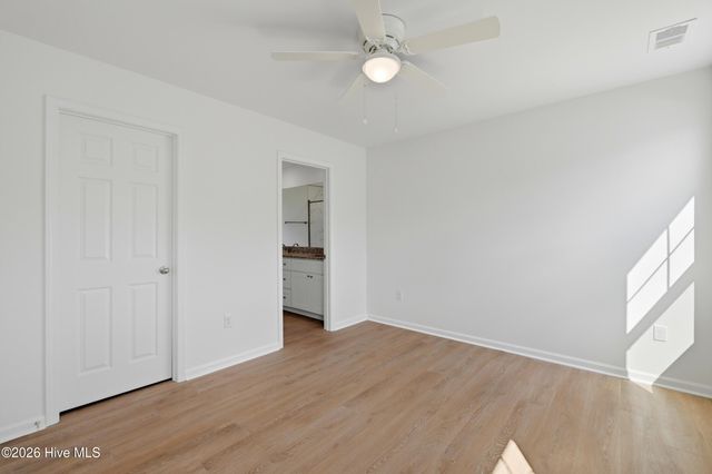 308 S Vann Street, Burgaw, NC 28425