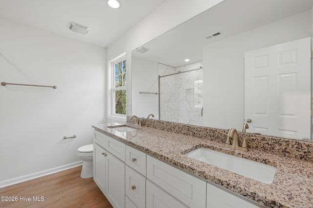 308 S Vann Street, Burgaw, NC 28425