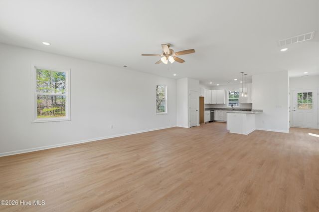 308 S Vann Street, Burgaw, NC 28425