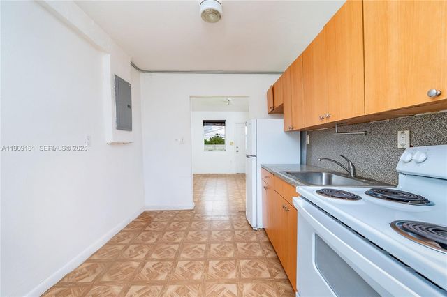 10015 SW 170th Terrace, Miami, FL 33157