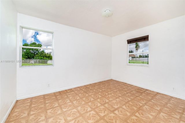 10015 SW 170th Terrace, Miami, FL 33157