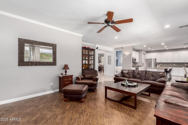 8374 W ROSEWOOD Lane, Peoria, AZ 85383