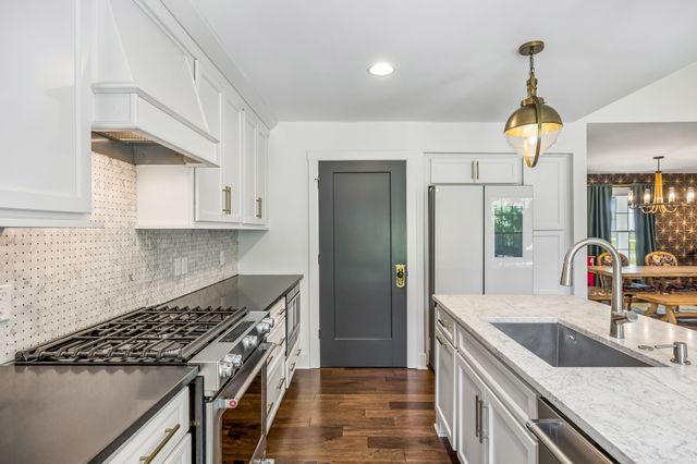 720 Shenandoah Dr, Brentwood, TN 37027