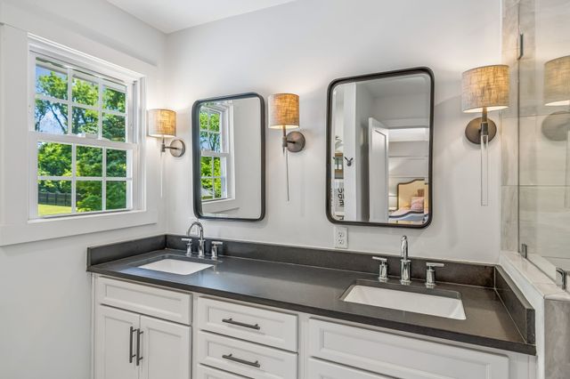 720 Shenandoah Dr, Brentwood, TN 37027