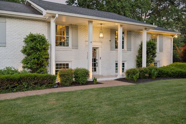 720 Shenandoah Dr, Brentwood, TN 37027