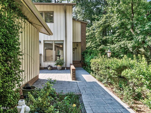 218 Kelso Court, Cary, NC 27511