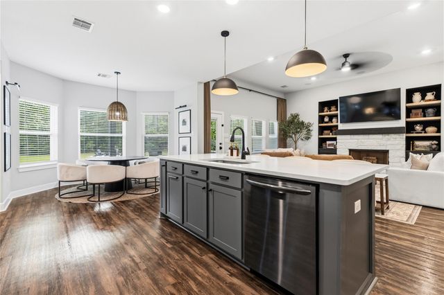 21202 Peach Bend, Cleveland, TX 77328