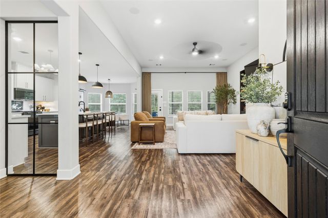 21202 Peach Bend, Cleveland, TX 77328