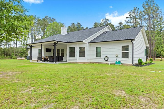 21202 Peach Bend, Cleveland, TX 77328