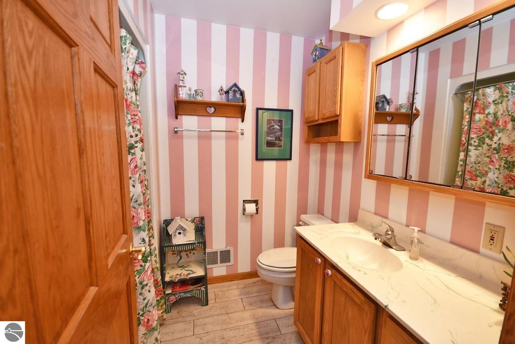 Image 28 of property listing at 5450 W MacFarlane Road, Glen Arbor, MI 49636