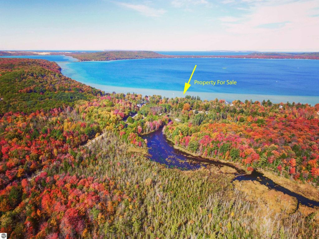 Image 4 of property listing at 5450 W MacFarlane Road, Glen Arbor, MI 49636