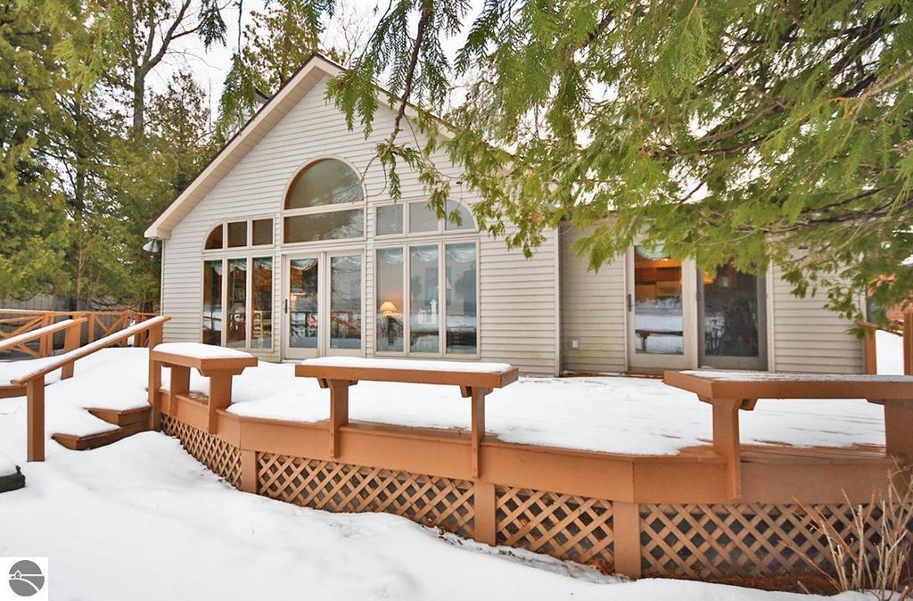 Image 7 of property listing at 5450 W MacFarlane Road, Glen Arbor, MI 49636