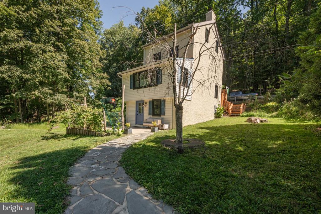 2 HARTMAN RUN, PHOENIXVILLE, PA 19460 — photo 3