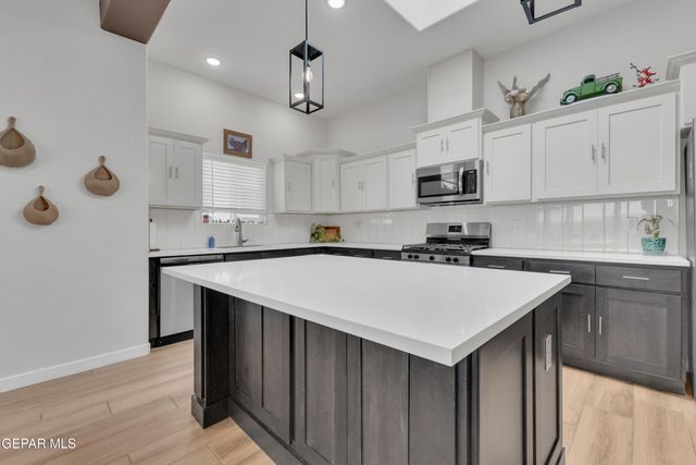 1412 Harlan Point Place, El Paso, TX 79928