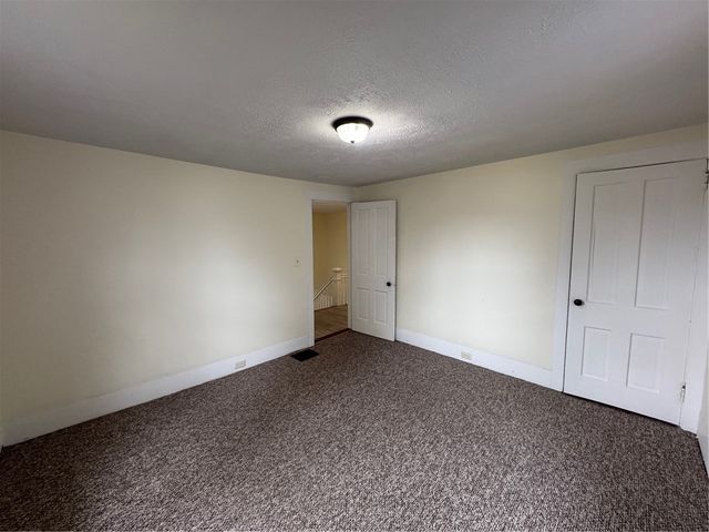 16 Goodelle Terrace, Geneva City, NY 14456