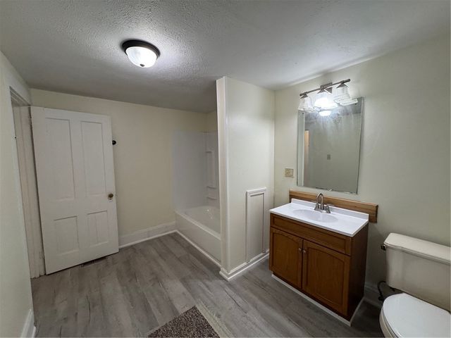 16 Goodelle Terrace, Geneva City, NY 14456