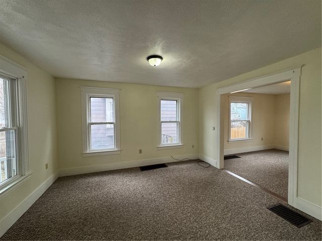 16 Goodelle Terrace, Geneva City, NY 14456