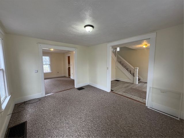 16 Goodelle Terrace, Geneva City, NY 14456