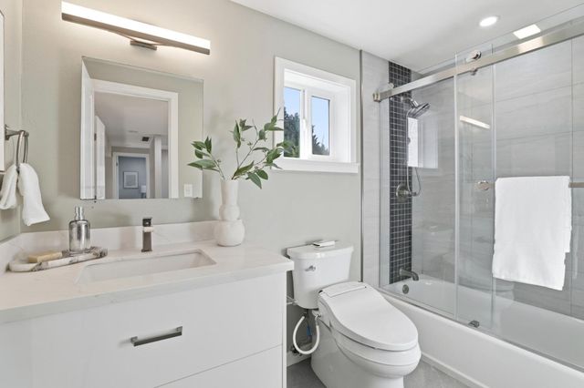 2210 Hikido Drive, San Jose, CA 95131