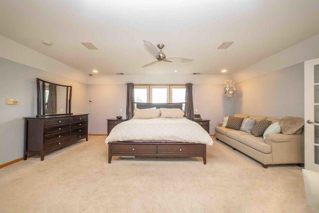 16857 S Deer Path Drive, Homer Glen, IL 60491