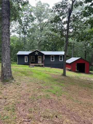 150 Creek Bank Drive, Talking Rock, GA 30175