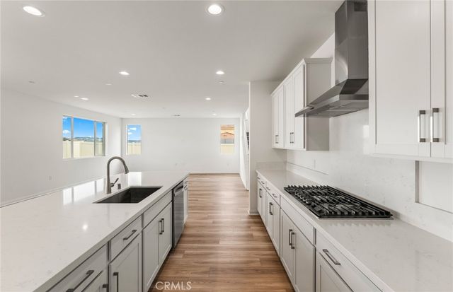 25178 River Peak Drive, Menifee, CA 92586