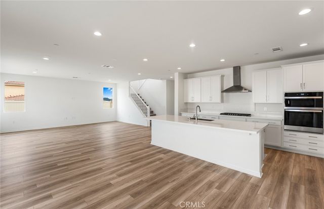 25178 River Peak Drive, Menifee, CA 92586