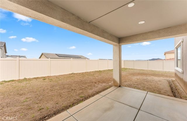 25178 River Peak Drive, Menifee, CA 92586