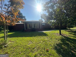 1328 Perry Highway, Hawkinsville, GA 31036